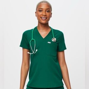 Figs Catarina Hunter Green One-Pocket Scrub Top XS